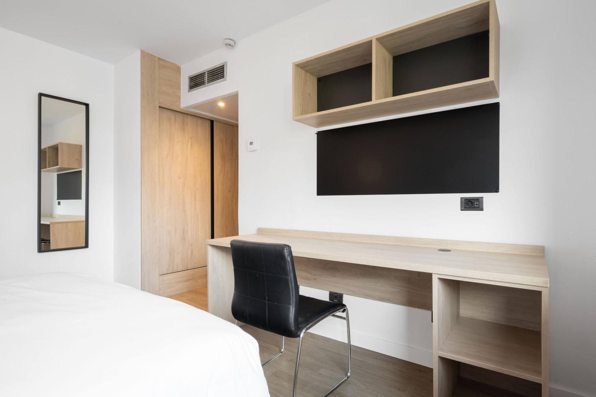 Micampus Pamplona Student Residence Exterior photo